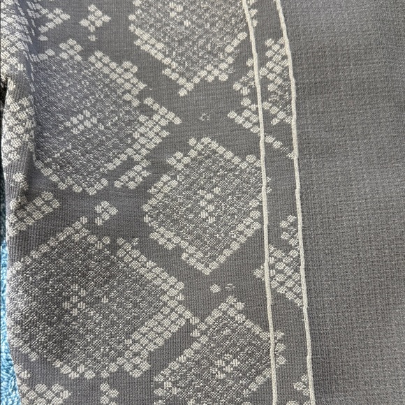 lululemon athletica Gray Patterned Leggings - Picture 3 of 6